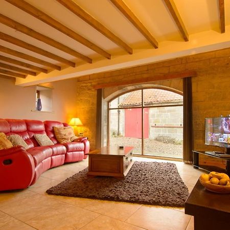 Spangle Cottage, Borrowby Farm Cottages Staithes Extérieur photo